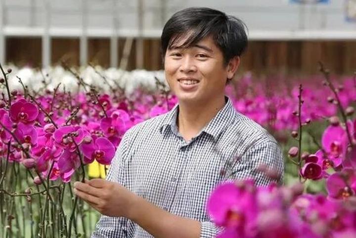 Xu hướng Mua váy hoa mà không biết 4: Hotspot Matrix tiết lộ bí quyết video viral_Video quảng cáo trên mạng xã hội