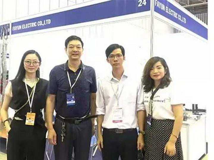 Hotspot Matrix: Cách mạng hóa Phân phối Video bằng Điện toán Đám Mây
